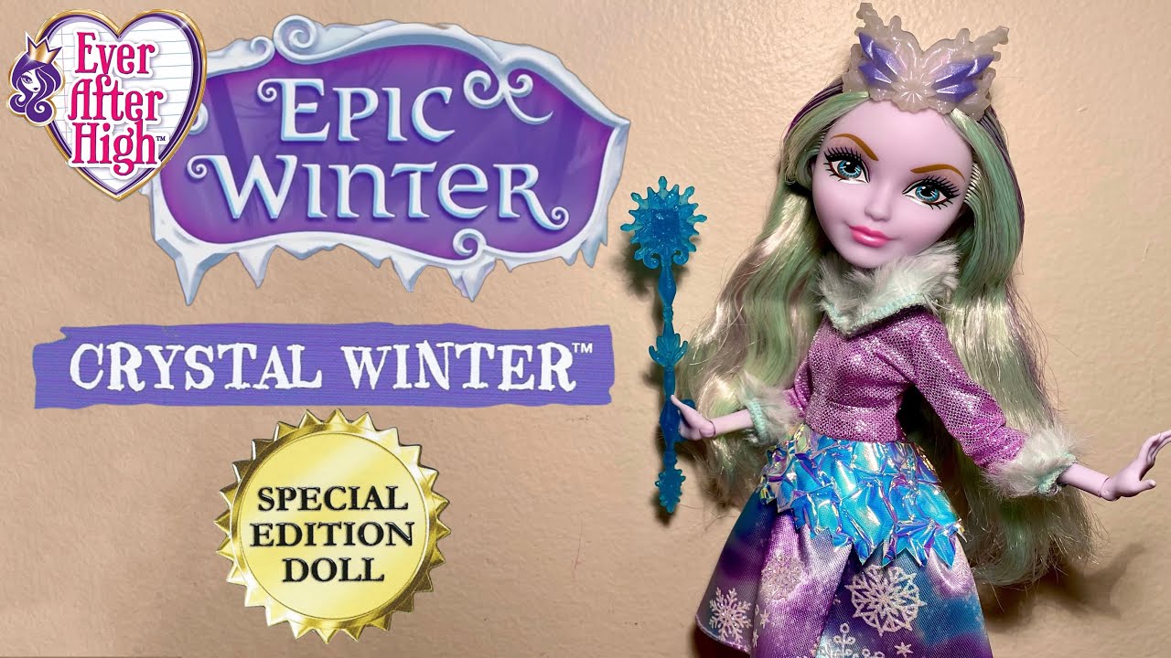 Ever After High Boneca Feitiço de Inverno - Crystal Winter Dkr67 - MP  Brinquedos