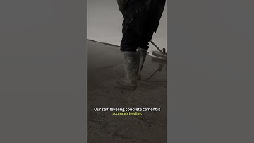 Self-leveling cement is being leveled indoors#selfleveling #floorleveling #construction