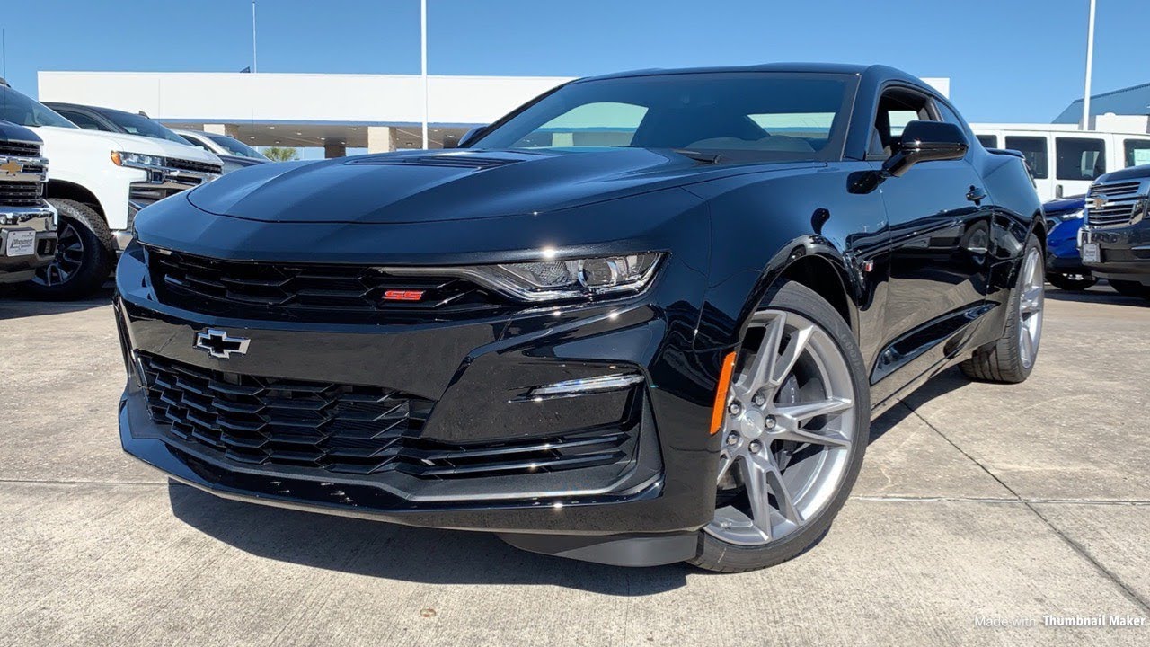 2016 Chevrolet Camaro Ss Review Curbed With Craig Cole Autoguide Com