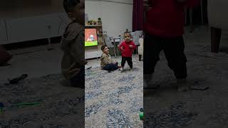 Aman Döne Kız Döne