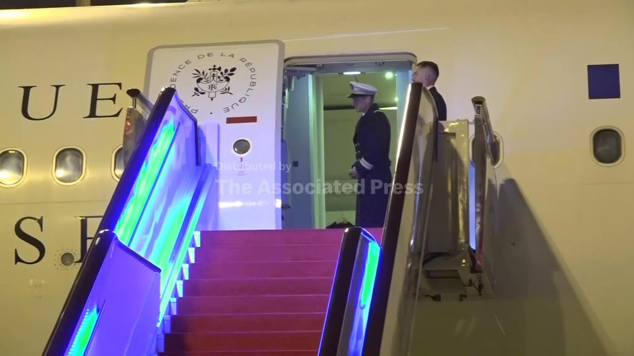 French president arrives in Chengdu during state visit to China