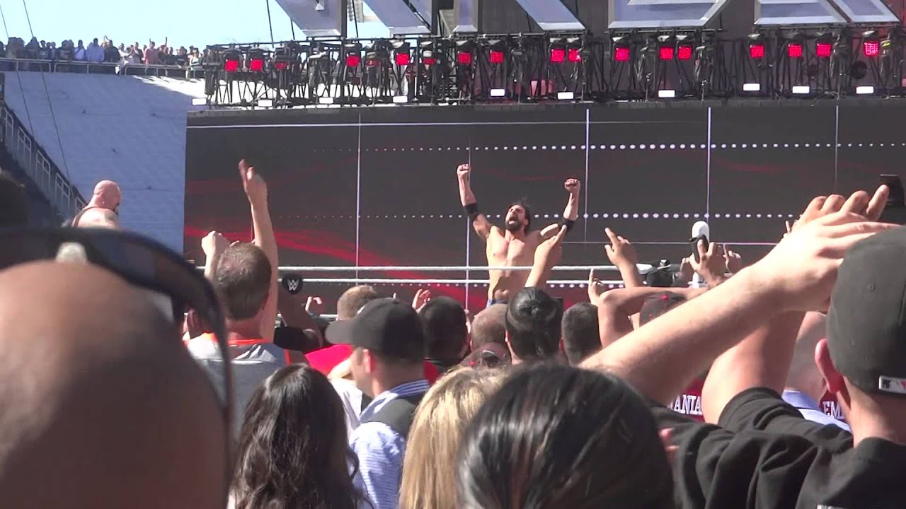 Damien Mizdow turns on Miz - LIVE @ WrestleMania 31