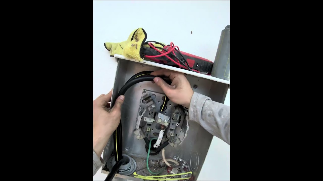 Fixing a bad underground secondary (line work)