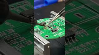 Remember To Use Extra Flux When Soldering These Tiny Capacitors!