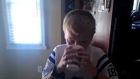 Kye eats a bug