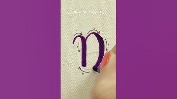 Brush Lettering Tutorial: “D” for Beginners  #nhuandaocalligraphy #brushlettering #shorts