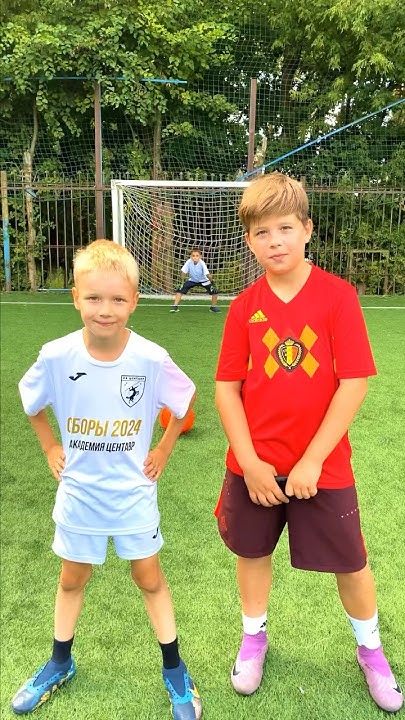 Юный Дибала против Дани! Футбольные вопросы школьникам #footballshorts ...