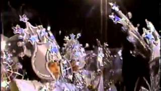 Video thumbnail of "Vai-Vai 2002 - Largada"