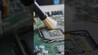 Laptop Motherboard Cleaning Process 💨 Deep Hardware Cleaning