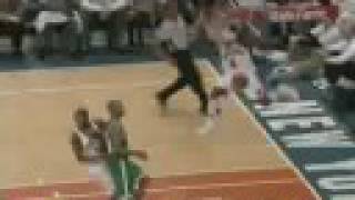 Nate Robinson throws down the easy 2 handed Stuff against the Celtics