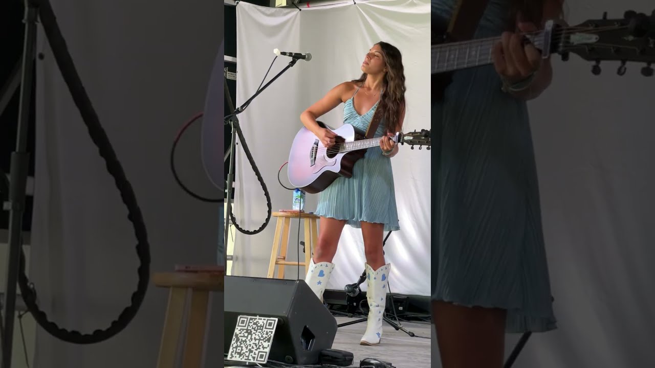 Barefoot Country Music Festival - Lexie LaPlante Performs Original "Obsessed"
