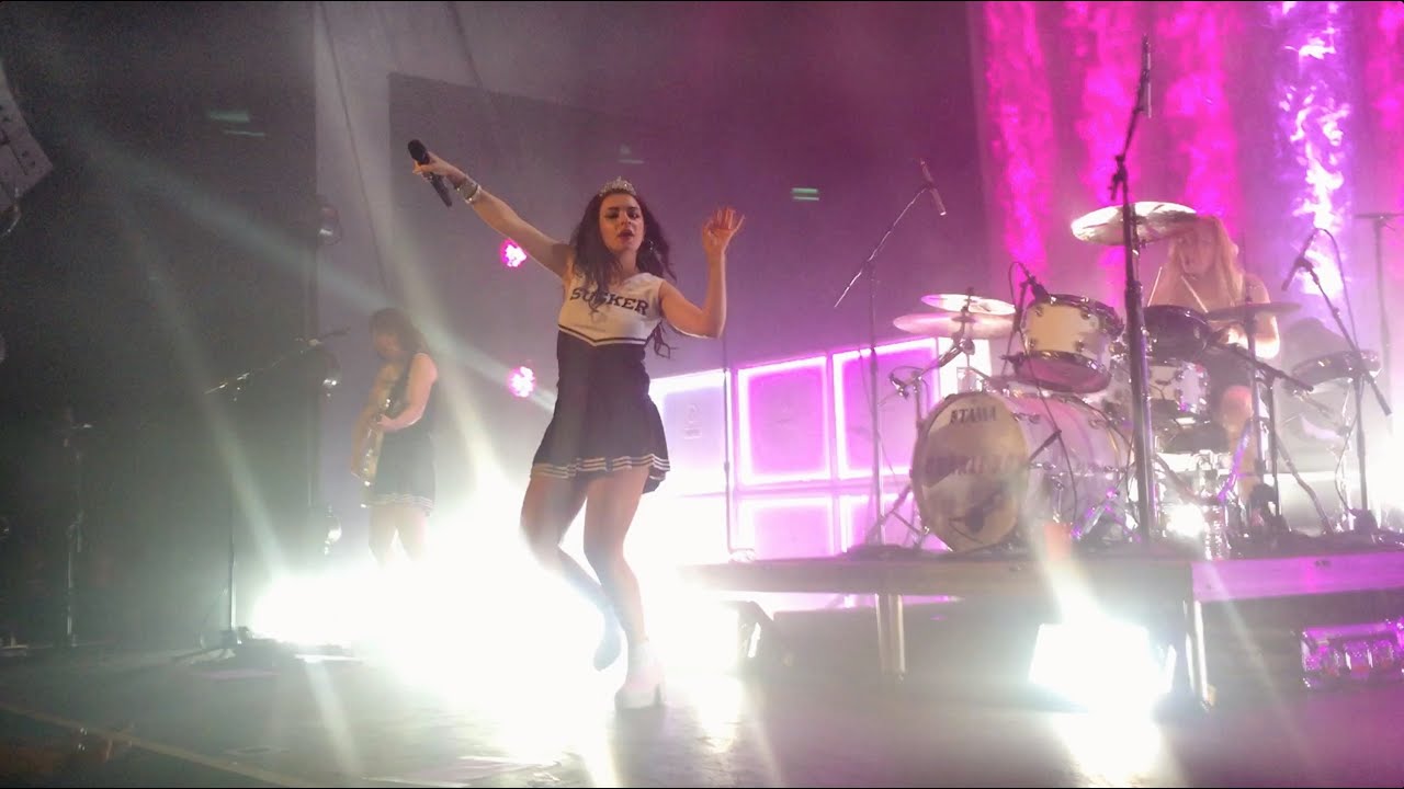 Charli XCX Fancy LIVE Austin (Oct 17 2014) YouTube