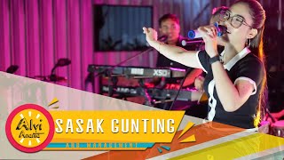 Alvi Ananta Sasak Gunting...