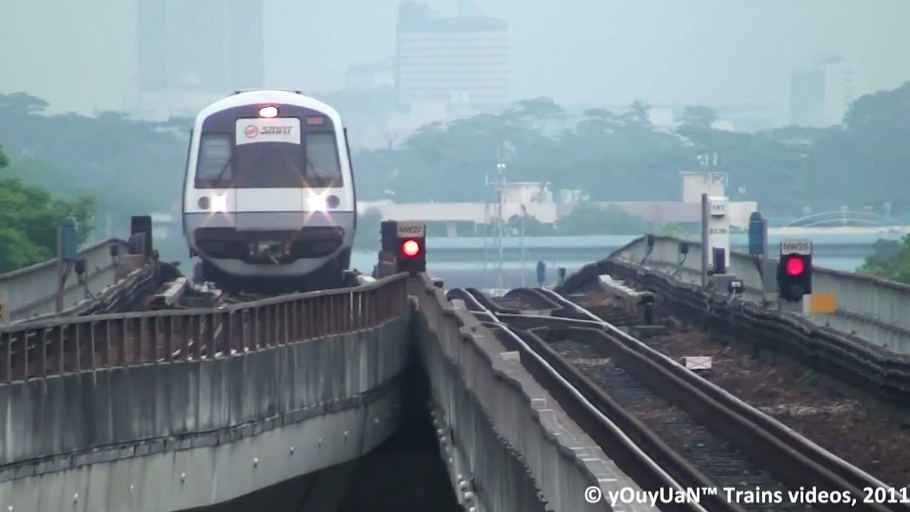 [CROSSOVER YEW TEE] SMRT C751B 327-328 (TRN 092) - Arriving Yew Tee ...