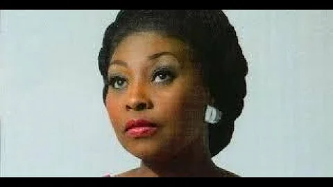 Yvonne Chaka Chaka    Save Me