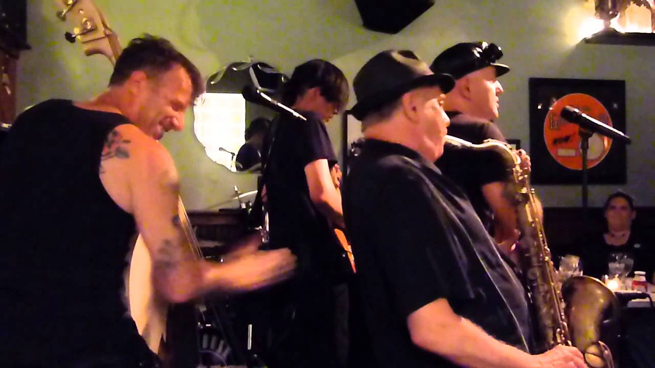 Gas House Gorillas at the Blue Comet