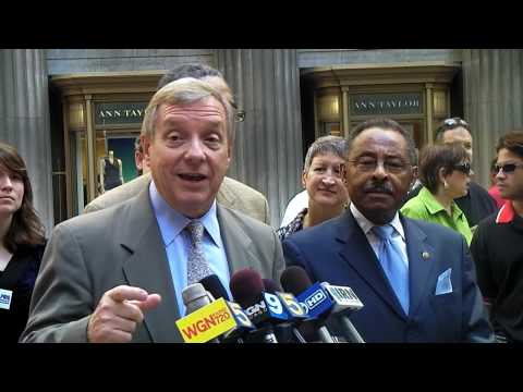 bobby-rush-joins-members-of-the-illinois-delegation-in-celebrating-wall-street-reform
