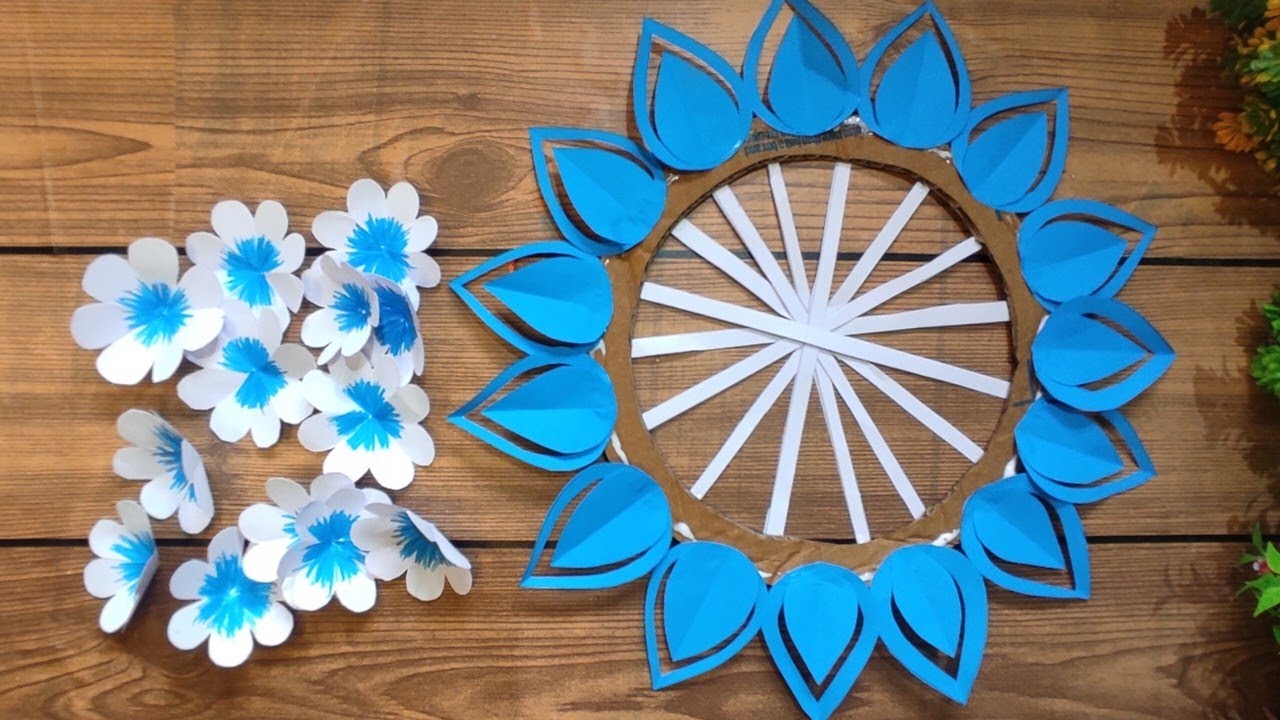 Beautiful paper flower wall hanging//Easy and simple wall hanging//paper craft wall hanging