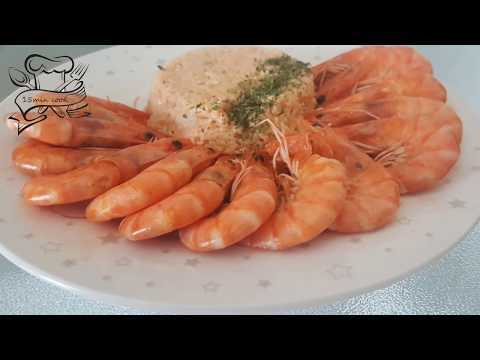 Vidéo: Crevettes Sautées à L'ail Et Sauce Soja