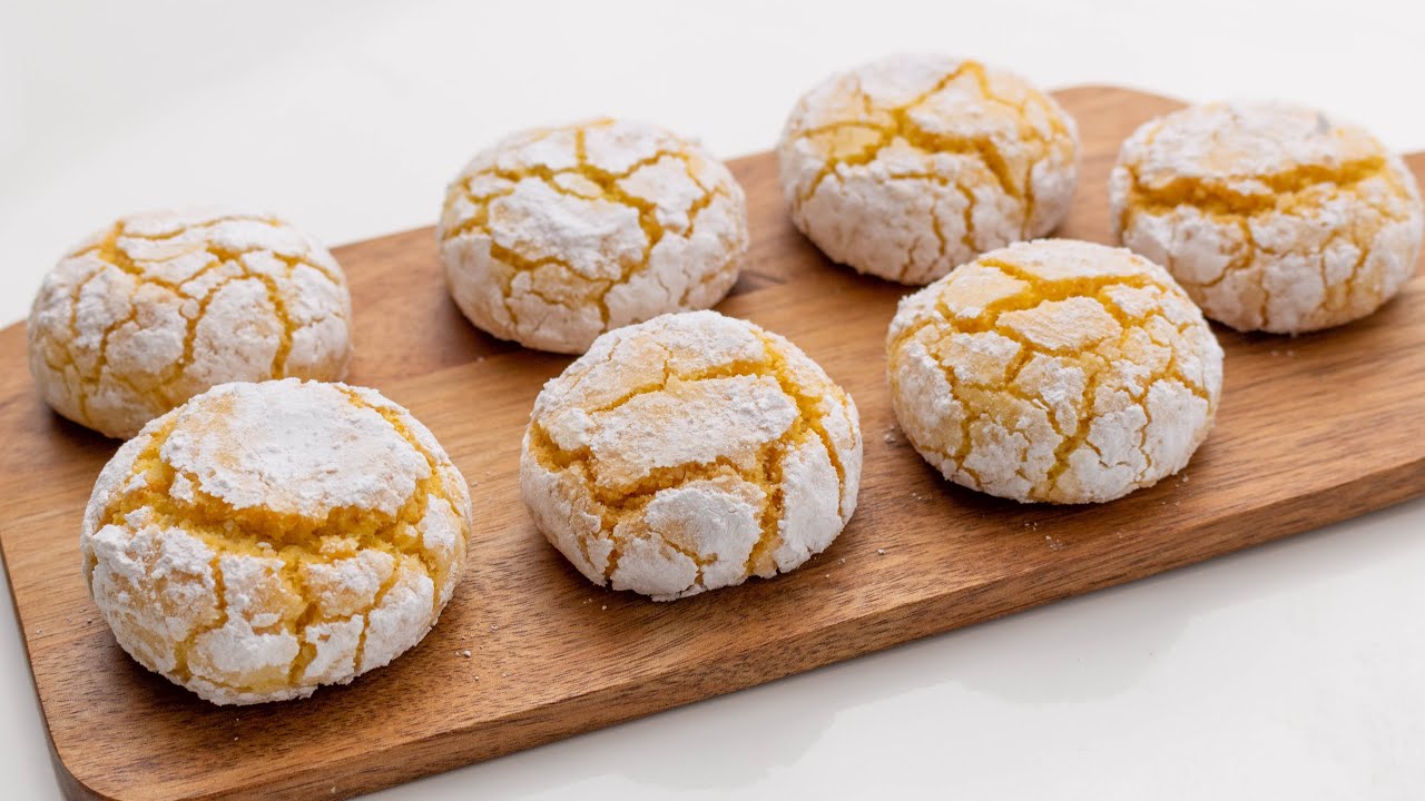 Coconut Semolina Cookies 🇲🇦 - Ghriba