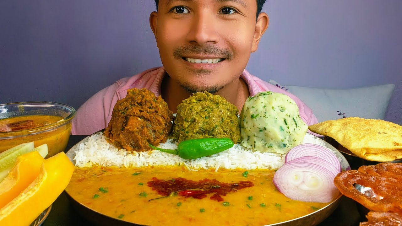 Eating Dal Fry with Rice | Kaddu ka Bharta | Baingan Bharta | Aloo Bharta | Crispy Gud Jalebi