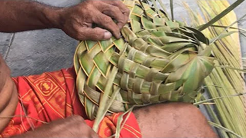 Craft" hats from coconut leaf