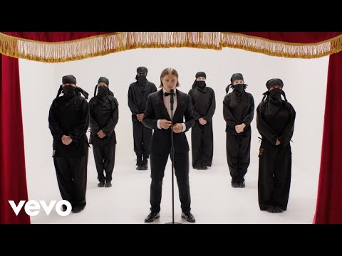 Oliver Malcolm Baby Don T Go Official Music Video