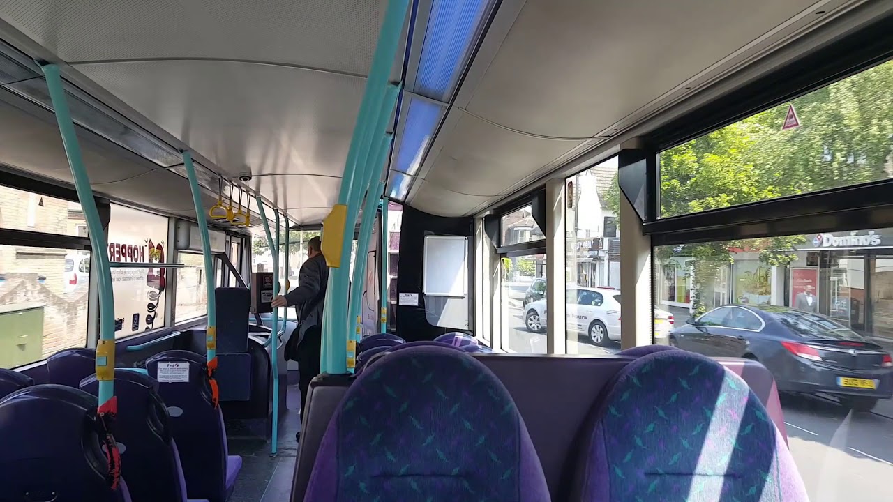 First Essex: Route 62 (37134 SN57HDJ) Volvo B9TL/Wright Eclipse Gemini 10.4m