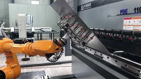 Robot works  with brake press /bending machine ---Dardontech