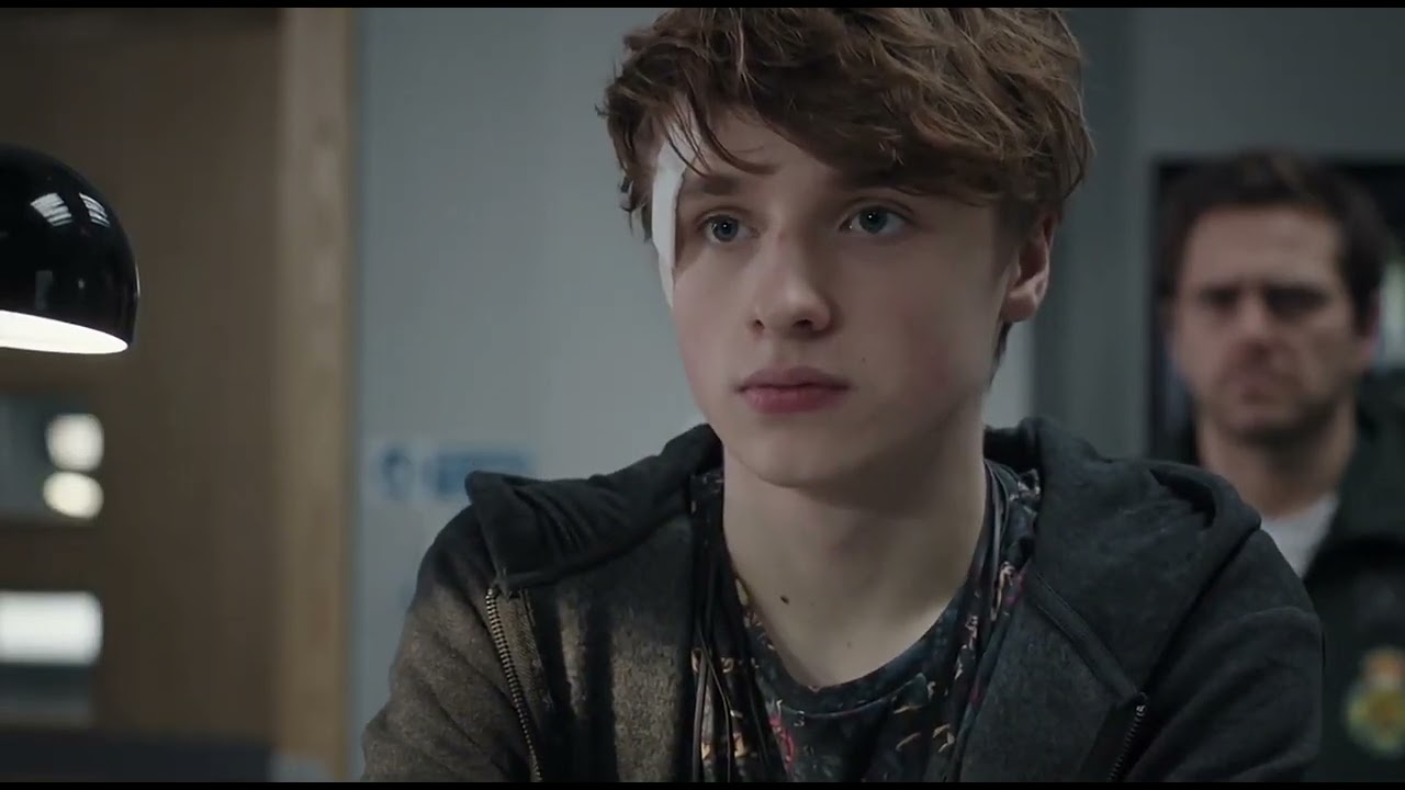 Casualty - Aaron McKiernan (Ty Tennant) Scenes