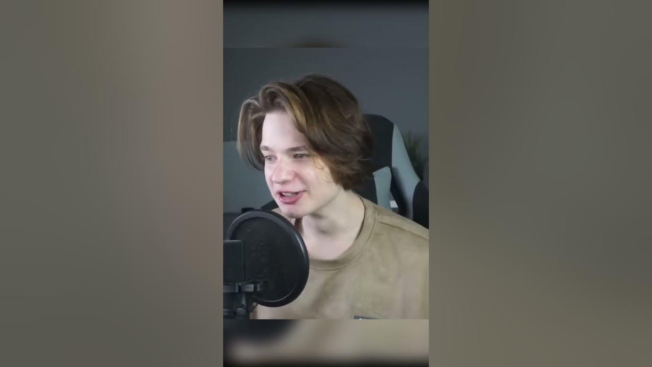 Я Использовал НЕЙРОСЕТЬ Чтобы Создать Анкету В ДАйВИНЧИКЕ - YouTube