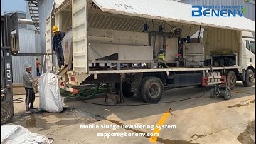 Mobile sludge dewatering system
