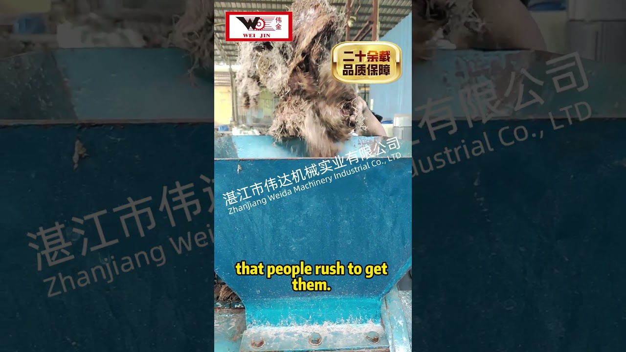 Discarded Palm fiber cruhsing