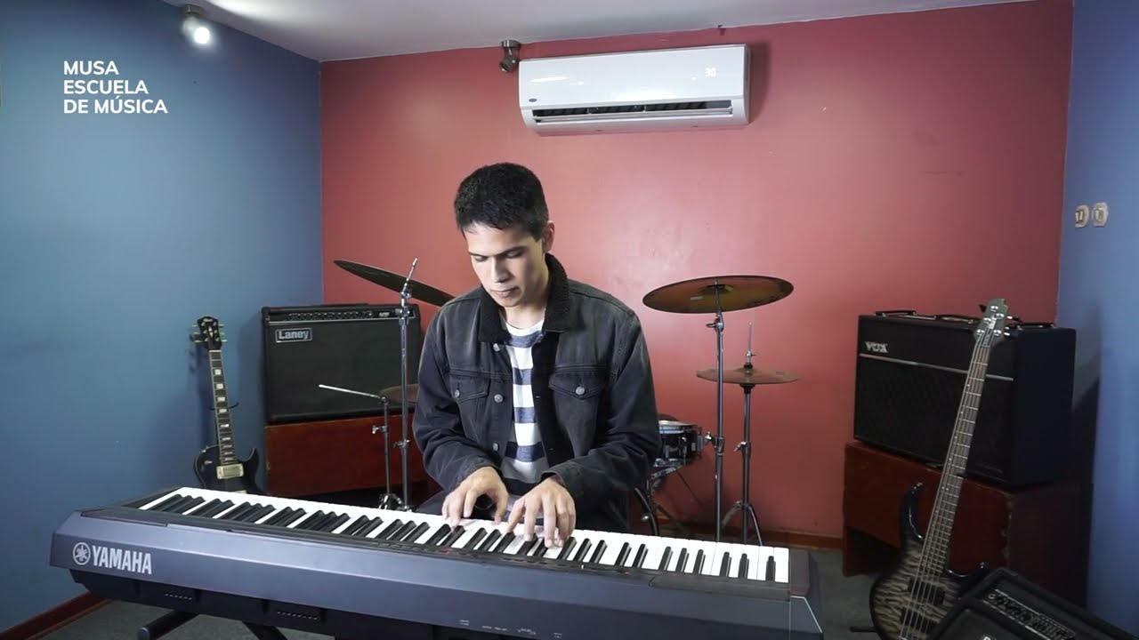 Clases de teclado en Los Olivos | Cover Somewhere only we know - Keane