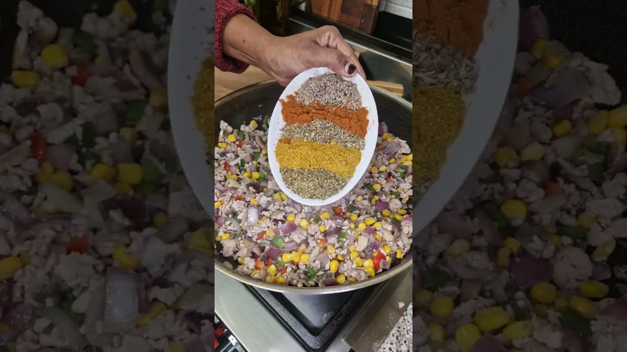 جراتان البطاطا👌😋  #somalicommunity #somaliyoutuber #somalia #somali #explore #explorefoods #comment 