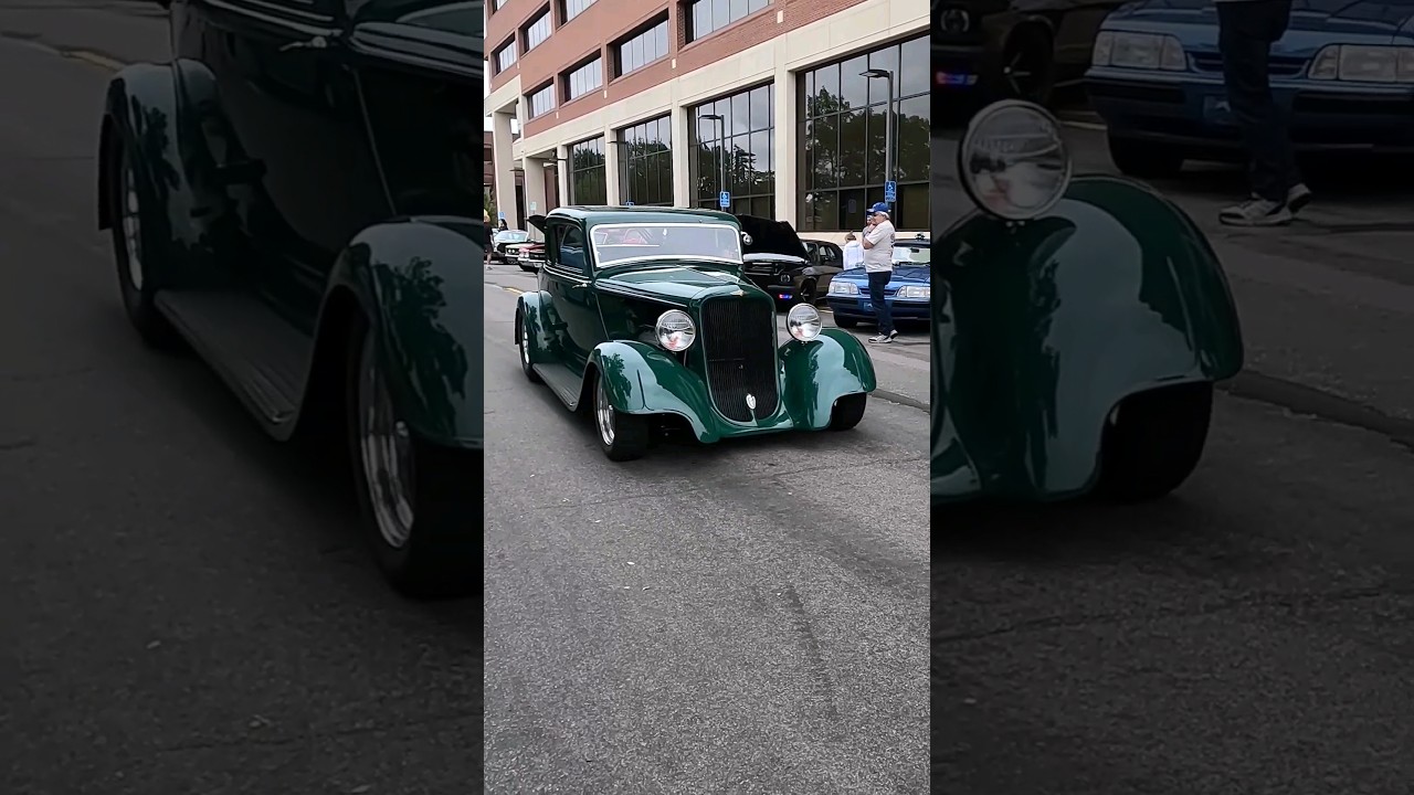 1933 Dodge at Anoka Classic Car Show
