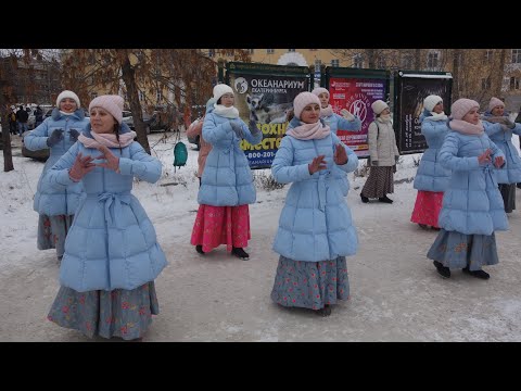 วีดีโอ: Yekaterinburg-Tyumen โดย รถบัสyu