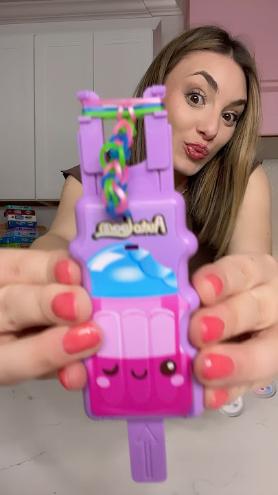 The new AutoLoom makes bracelet making so much fun and faster! Rainbowloom.com  #rainbowloombracelet