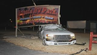 Police: drunk driver survived NYE crash