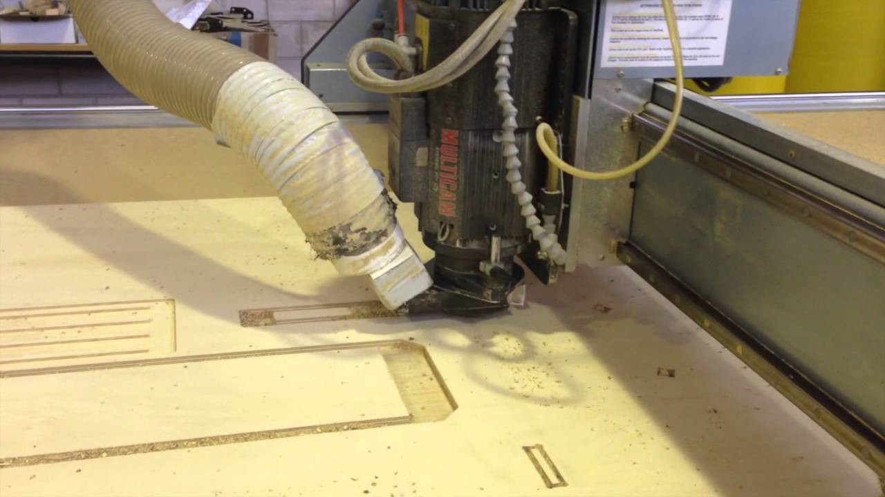 Creating an open-source Kenyan top-bar bee hive