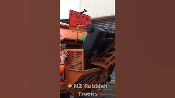 New Rear Lift Garbage Truck #rubbish #garbagetruck #rubbishtruck #garbage #urbanwaste #trashtruck