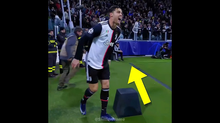 Players vs Corner Flag + Ball Boy🧠😂