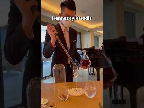 Hennessy Paradis HKD 8200 