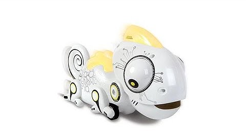 Sharper Image Robotic Toy ColorChanging Chameleon