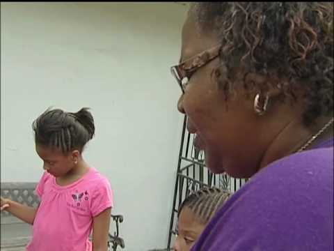 Young Butterflies Cheer Elderly (UMTV)