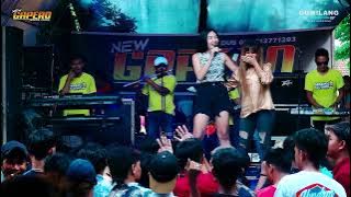 Download lagu NEW GAPERO - INSAN BIASA BUNGA PERMATA - WEDDING BUDI & LIA DAREN NALUMSARI JEPARA