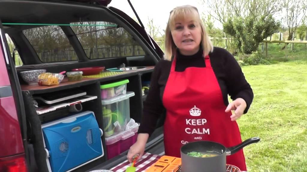 Campervan Cooking: One Pot Pasta Genovese - YouTube