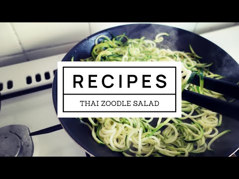 plant-based-recipe:-thai-zucchini-noodle-salad-with-curry-lime-dressing