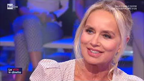 La Gloria delle ragazze - La vita in diretta 04/10...