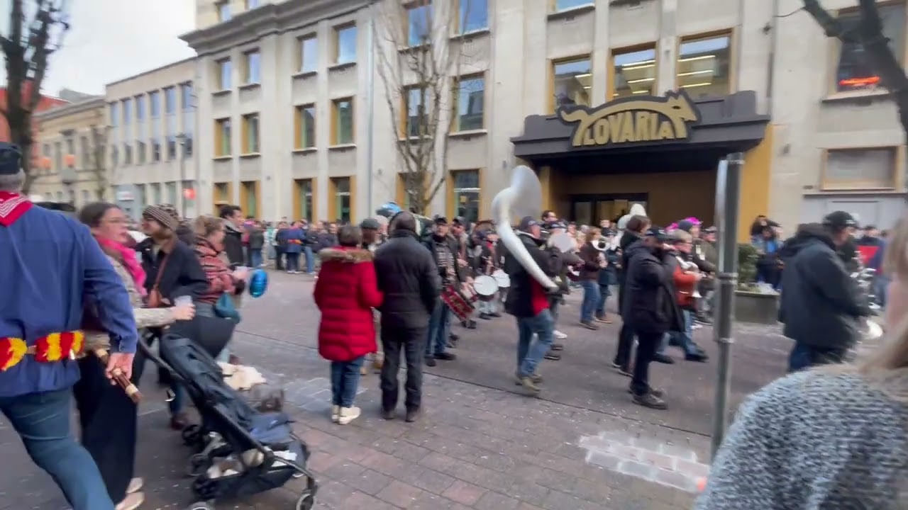 Les soumonces en batteries La Louvière. Les chasseurs